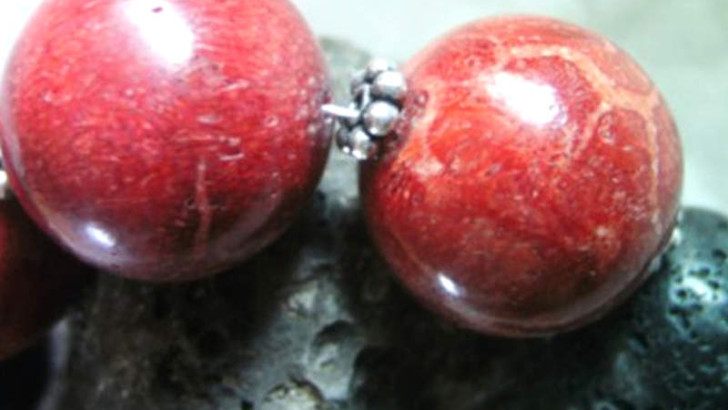 Schmuck aus Koralle