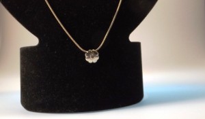 Modeschmuck und Silberschmuck