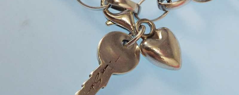 Valentinstag Geschenke - Ideen für Frauen & Männer